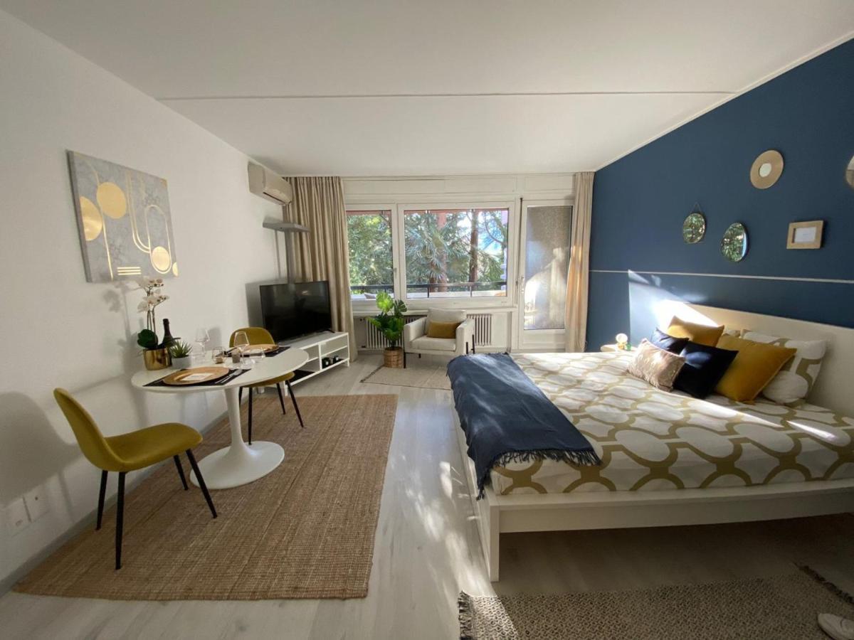 Luganersee, Pool, Strand, Parkplatz, Suite Bissone Luaran gambar